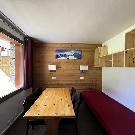 Beryl - Pour 5 Personnes 23 *